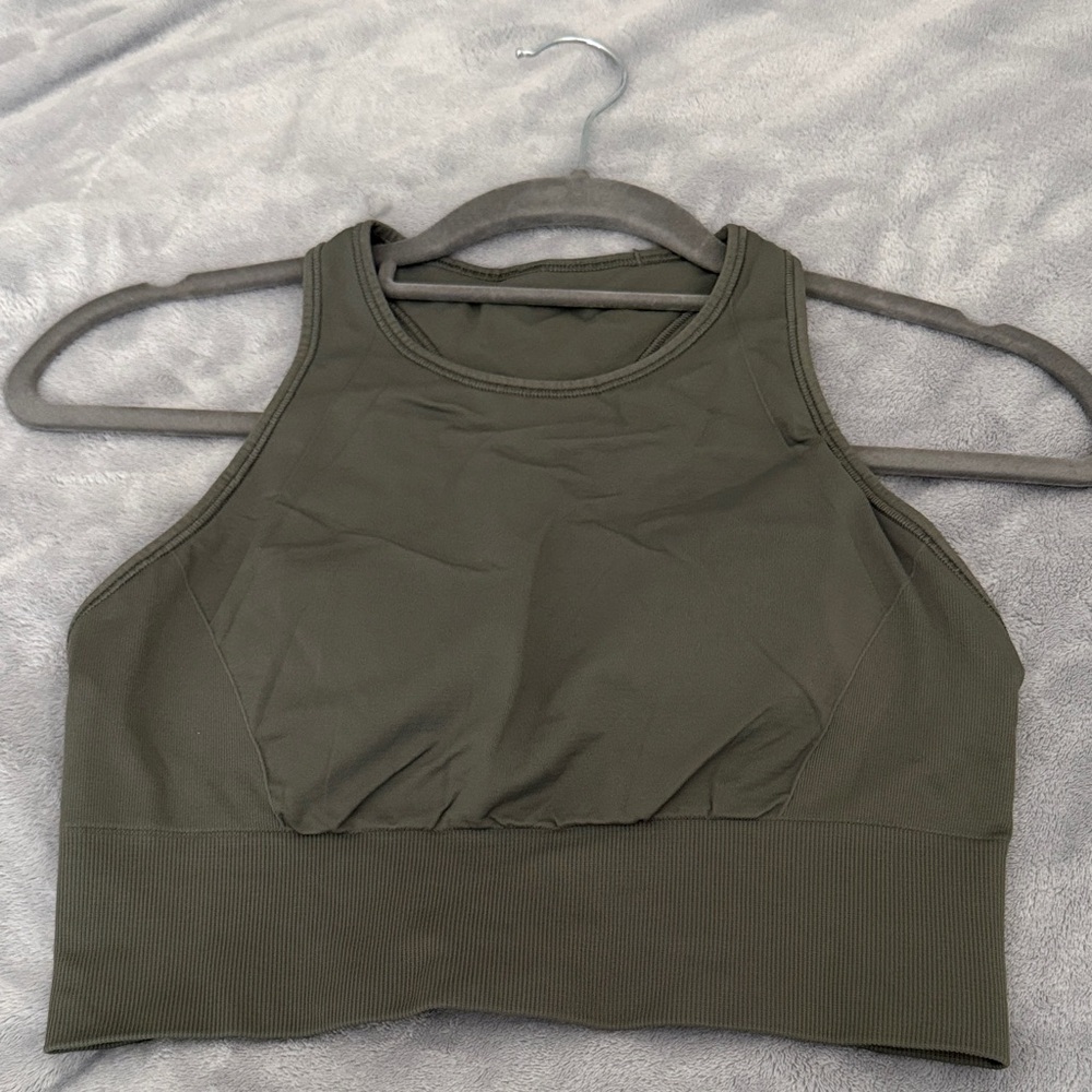 Lululemon high neck sports bra